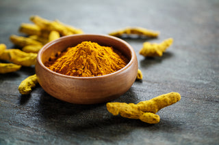 turmeric root and turmeric powder